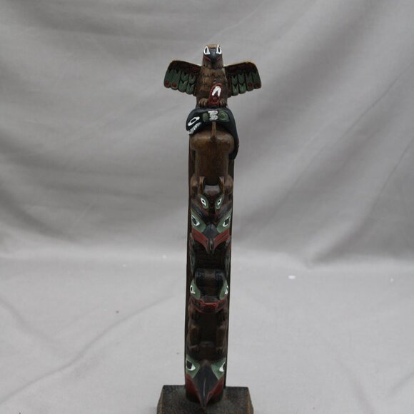 Vintage Resin Totem Pole - 4 totems by Boma - Cast Piece - Picture 5 of 10